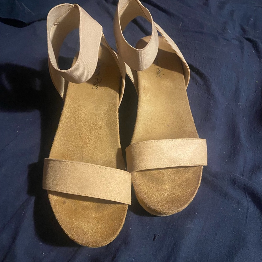 Dream Pairs Sandals
